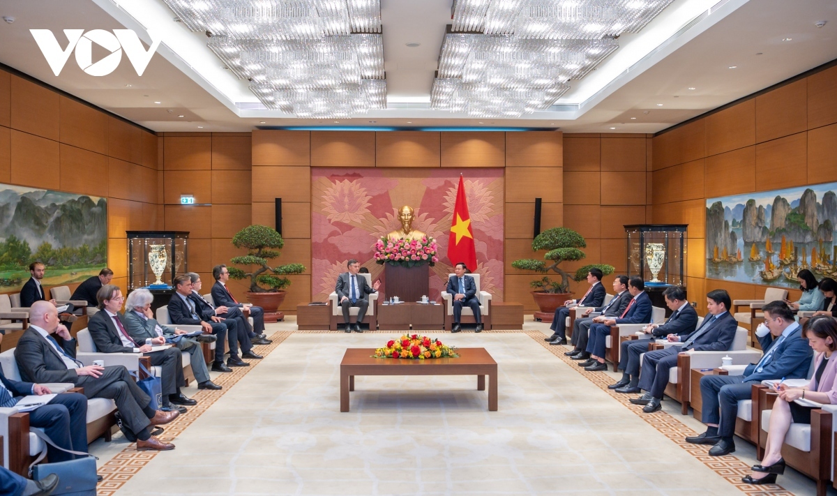 Vietnam regards EU as top important partner in its external policy